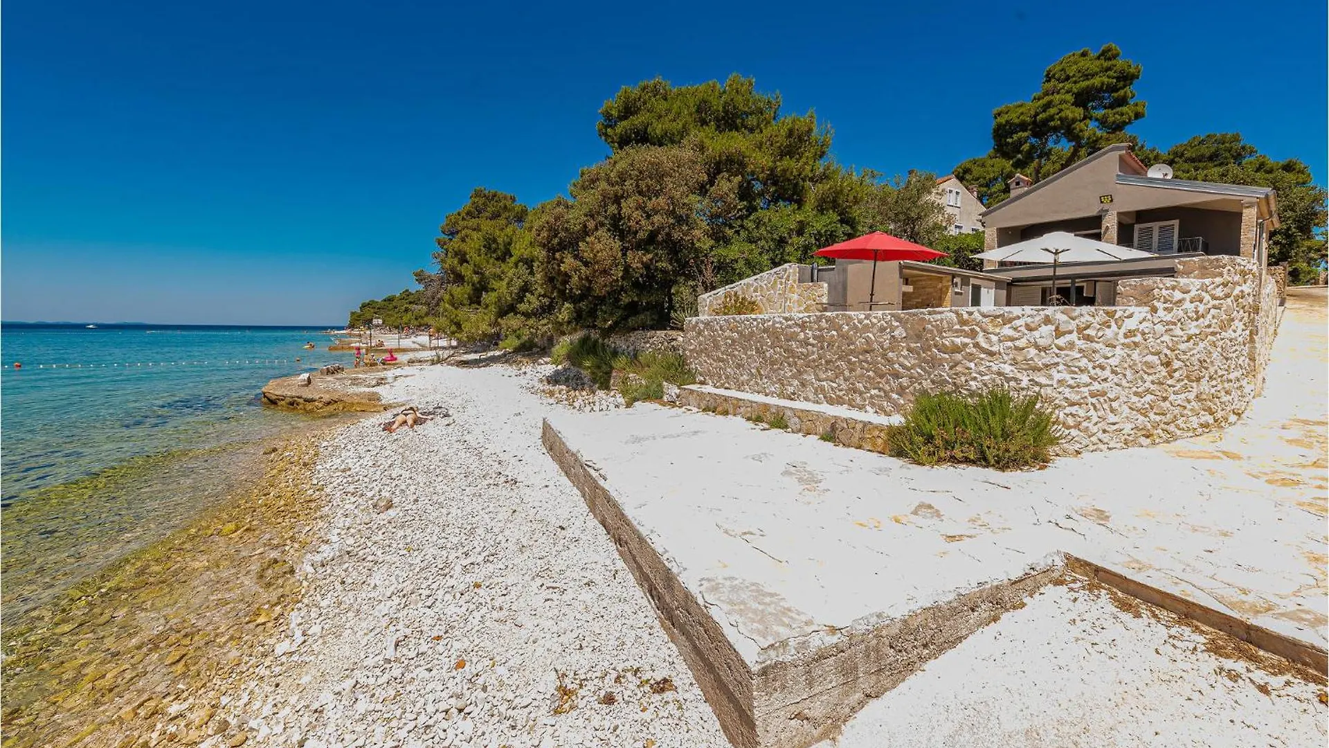 Lovely Apartment In Petrcane With Wifi