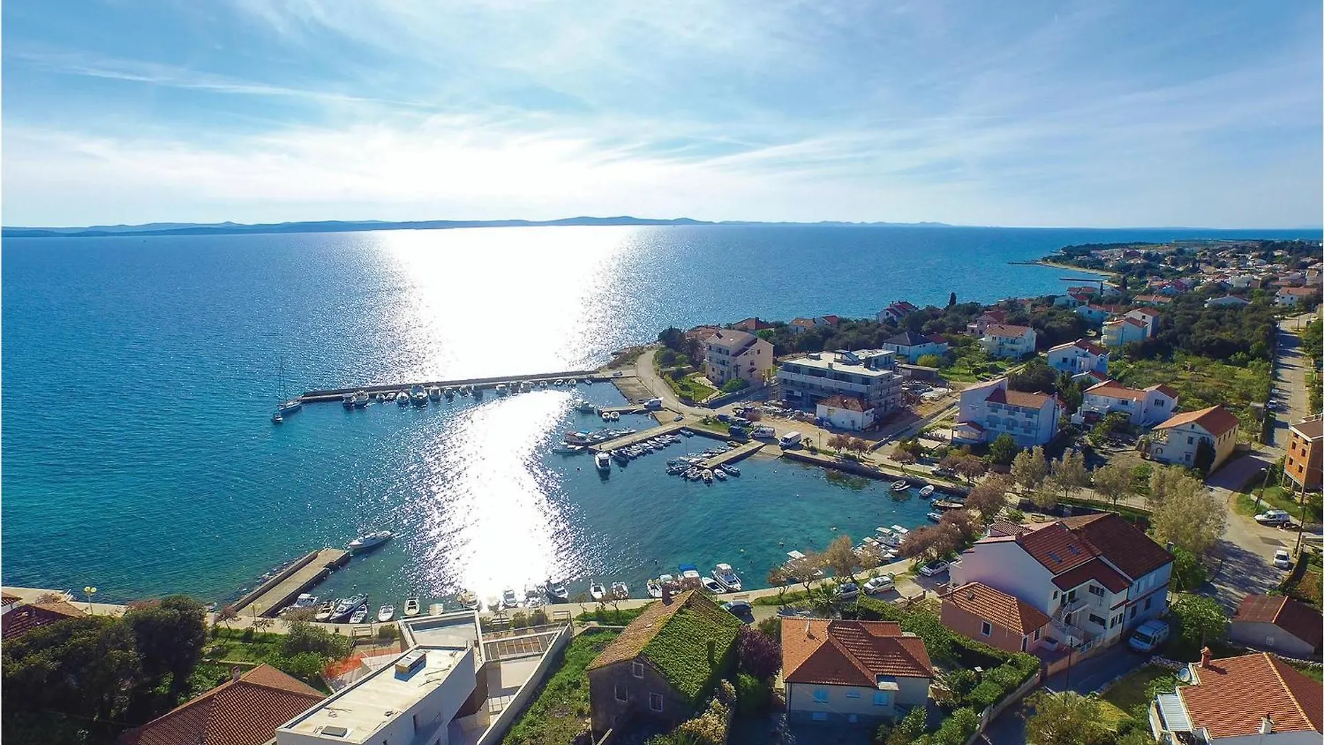 Lovely Apartment In Petrcane With Wifi Hırvatistan